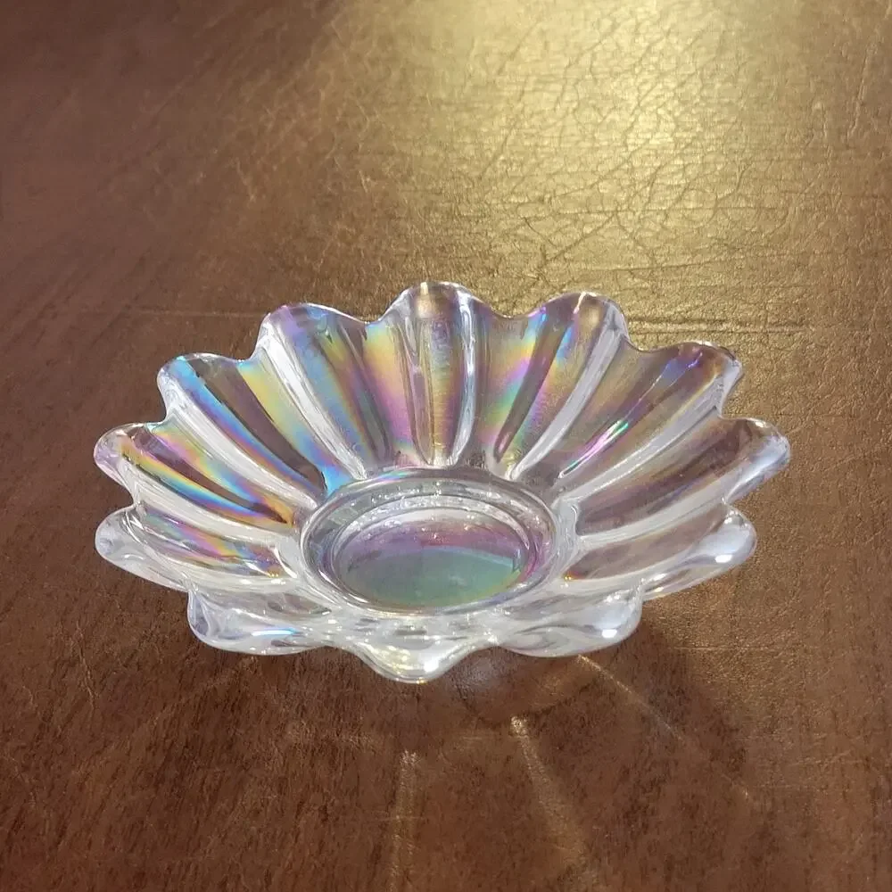 Vintage Federal Glass Celestial Iridescent bowl 6inches diameter starburst